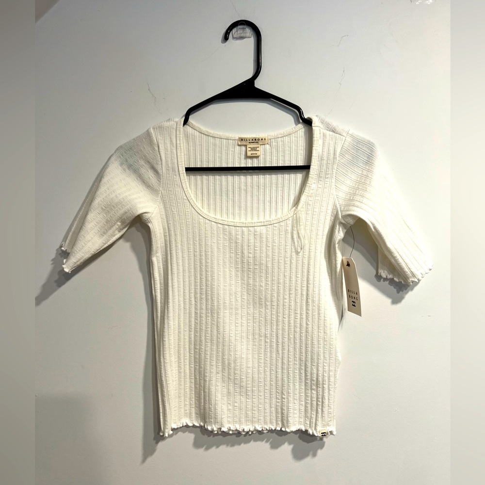 Small Billabong Crop Top White, Ribbed, frilly trim! 90s Early 2000’s Retro NWT